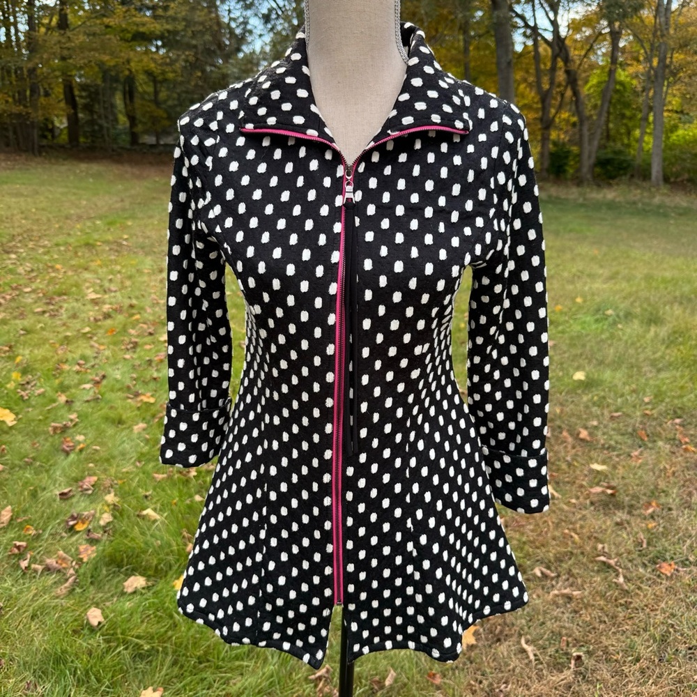 IC CONNIE K JACKET COAT BLACK WHITE ASYMMETRICAL POCKETS PINK ZIP TRAIL Size S